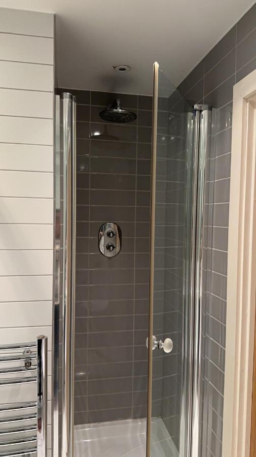 לונדון Cozycomfy Luxury Apartment מראה חיצוני תמונה